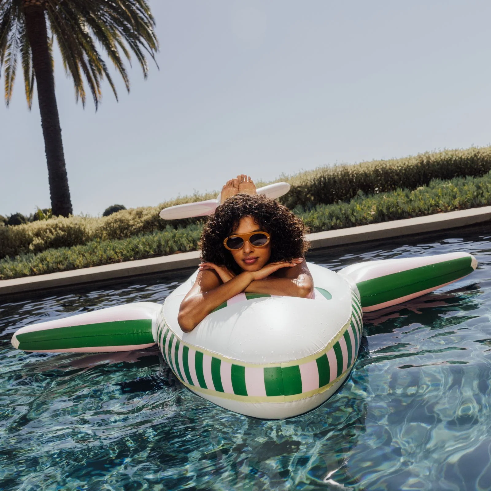 Airplane Pool Float - Image 4