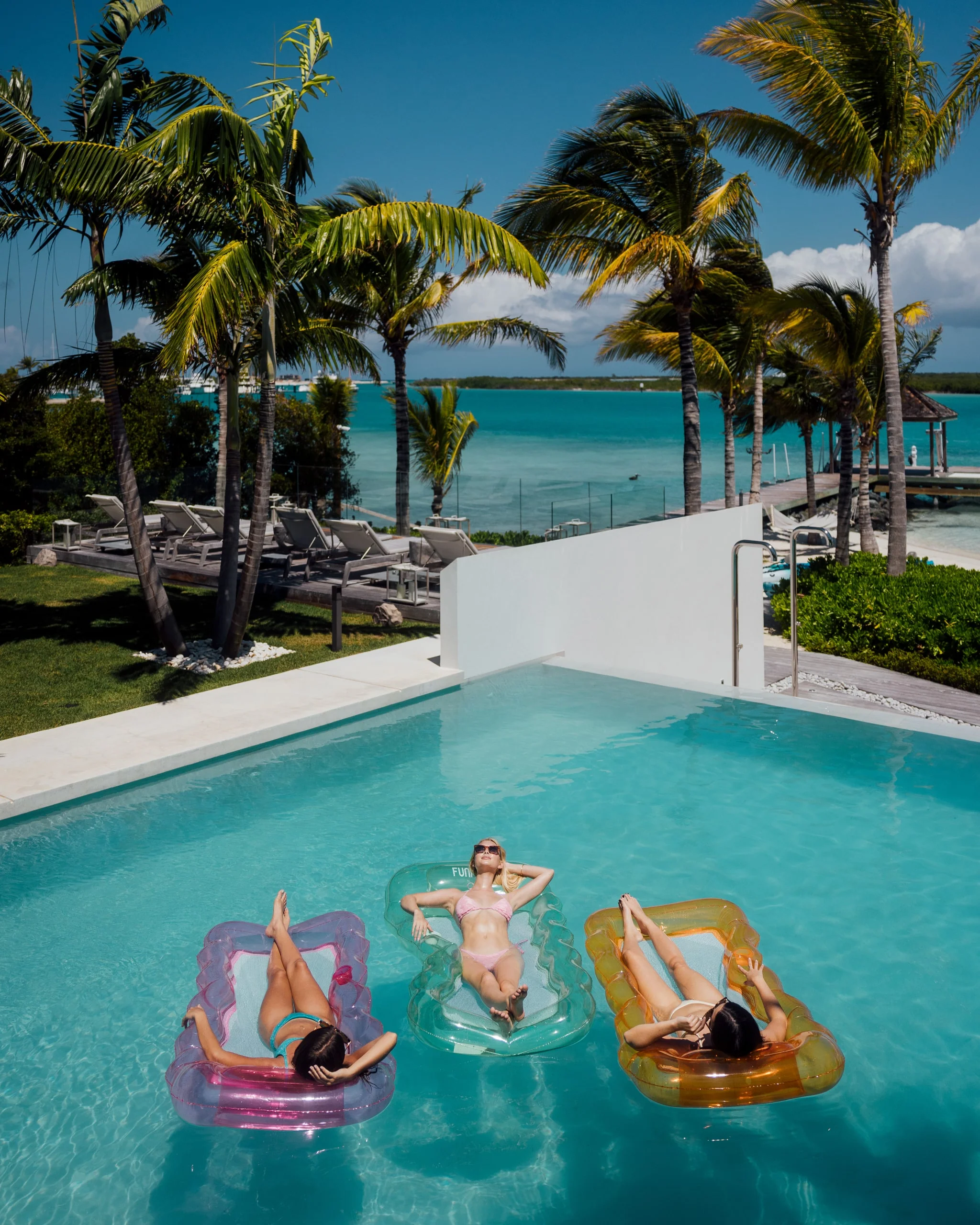 Mesh Lounger Float - Image 5