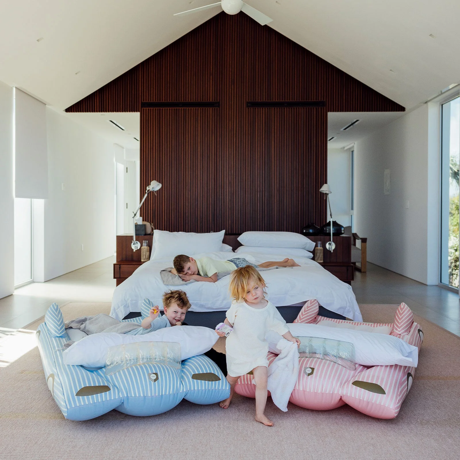Kids Air Mattress Bundle - Image 2
