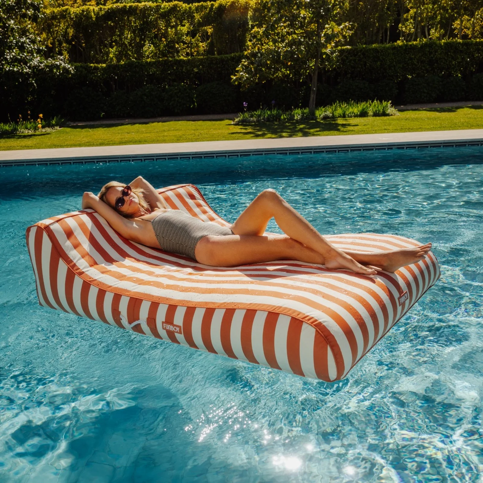Double Fabric Lounger - Image 2