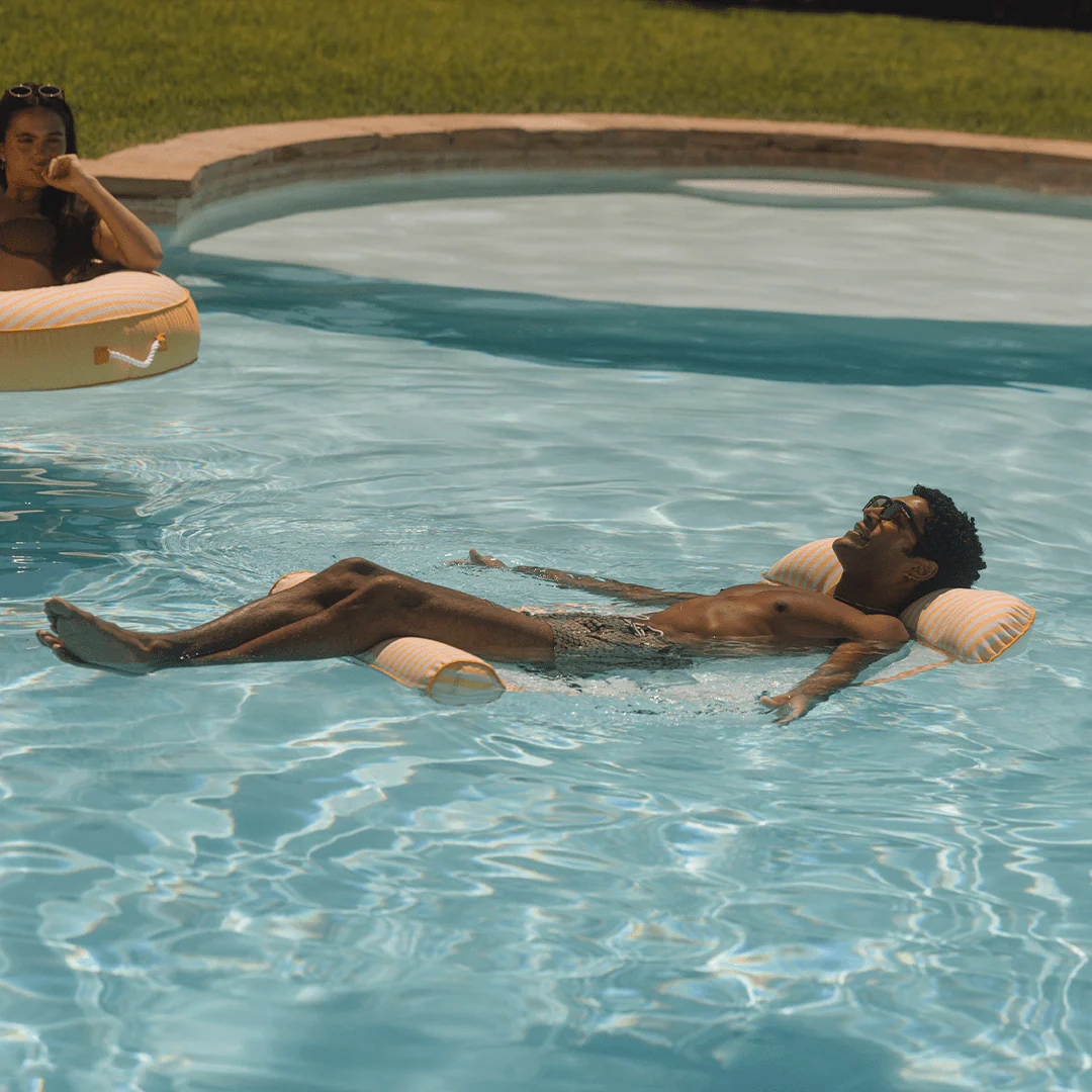 Fabric Pool Hammock - Image 5