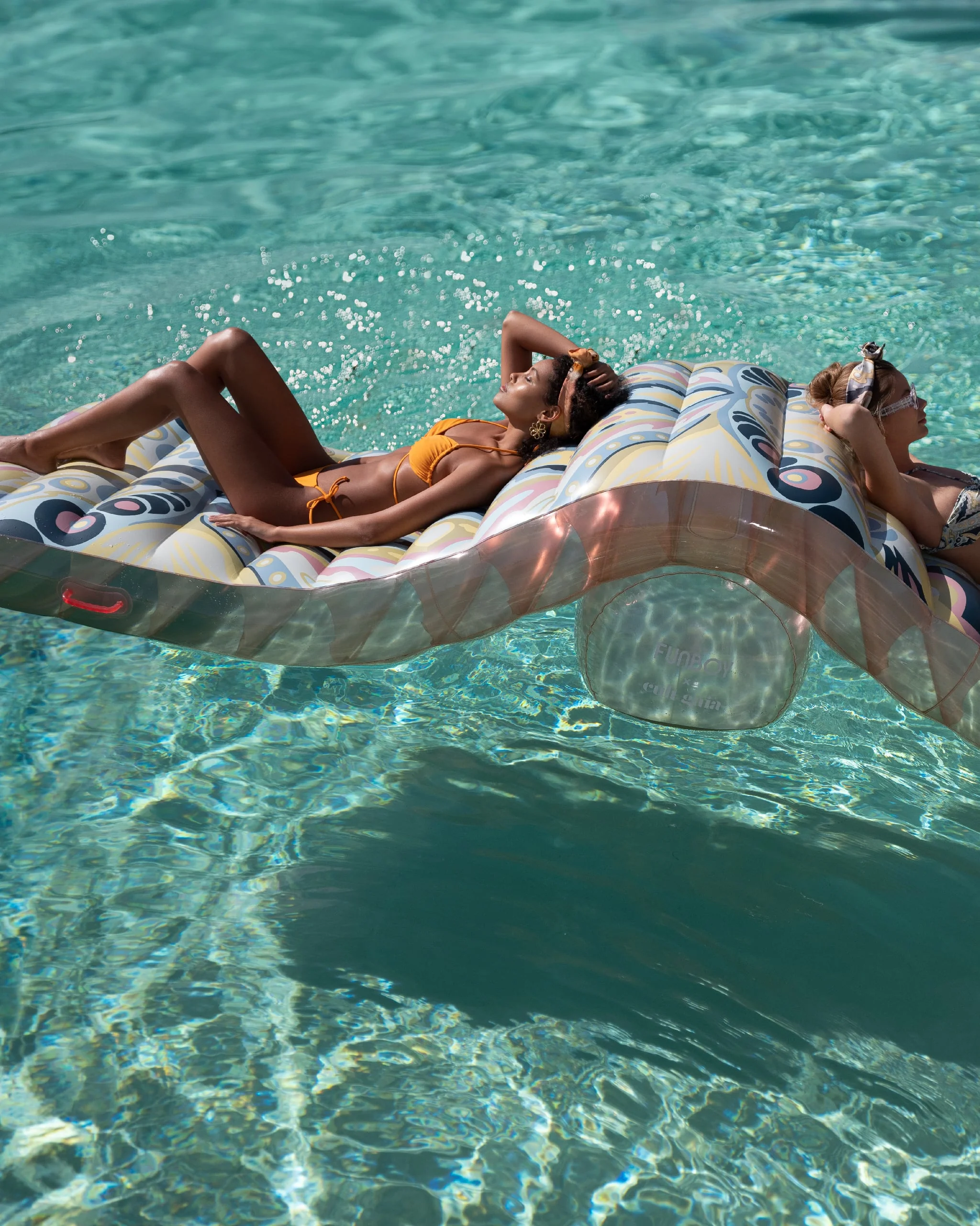 Saddle Pool Lounger - Image 6