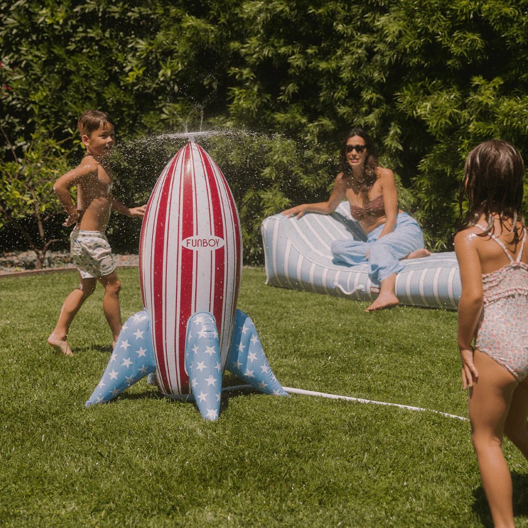 Inflatable Backyard Sprinkler - Image 6