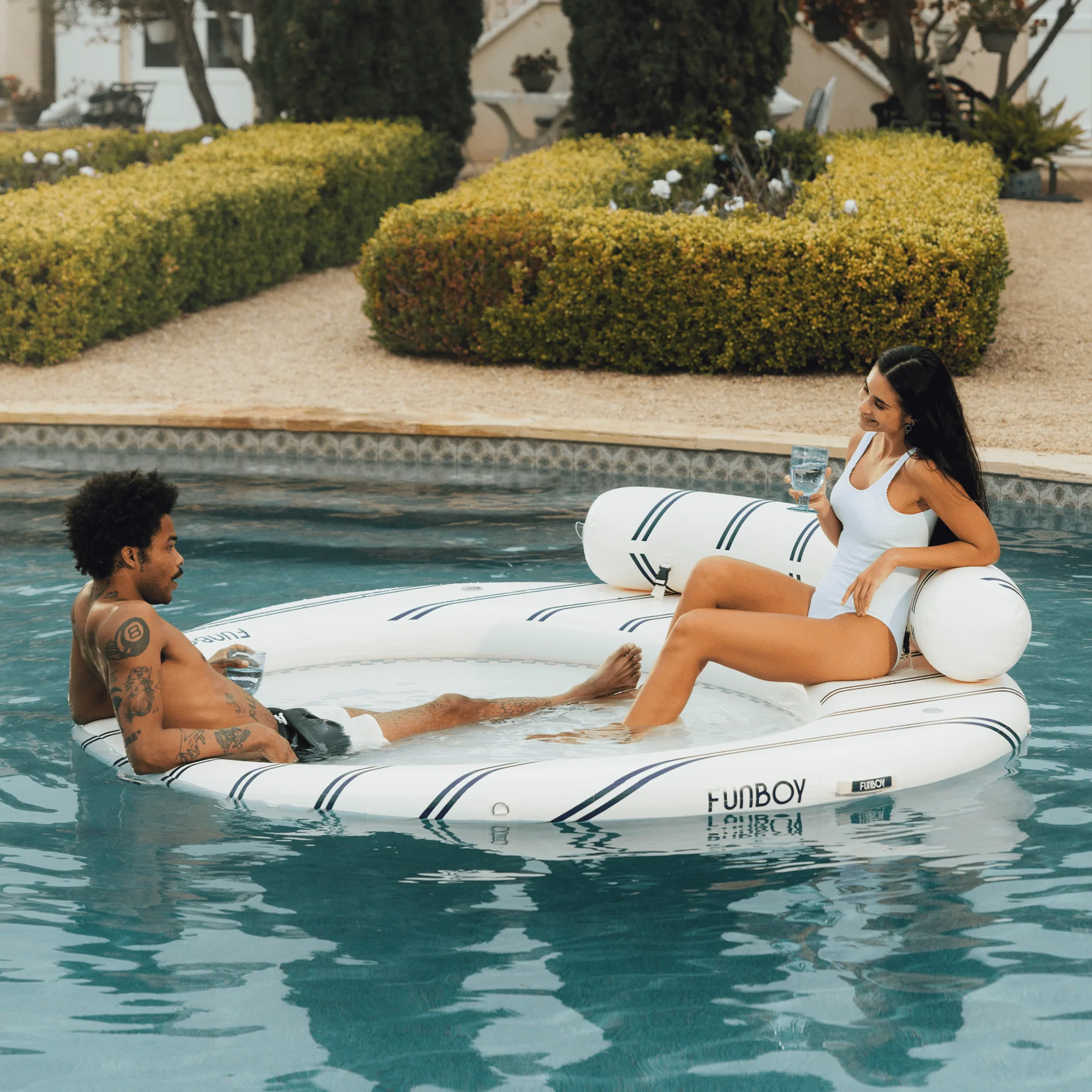 Leisure Island - Image 2