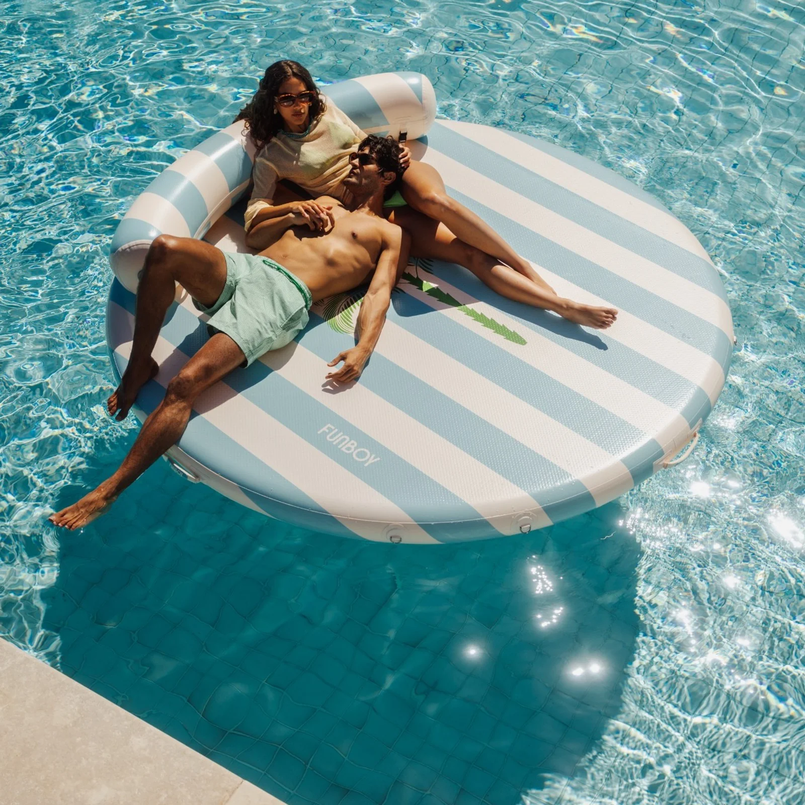 Leisure Island Palm - Image 6