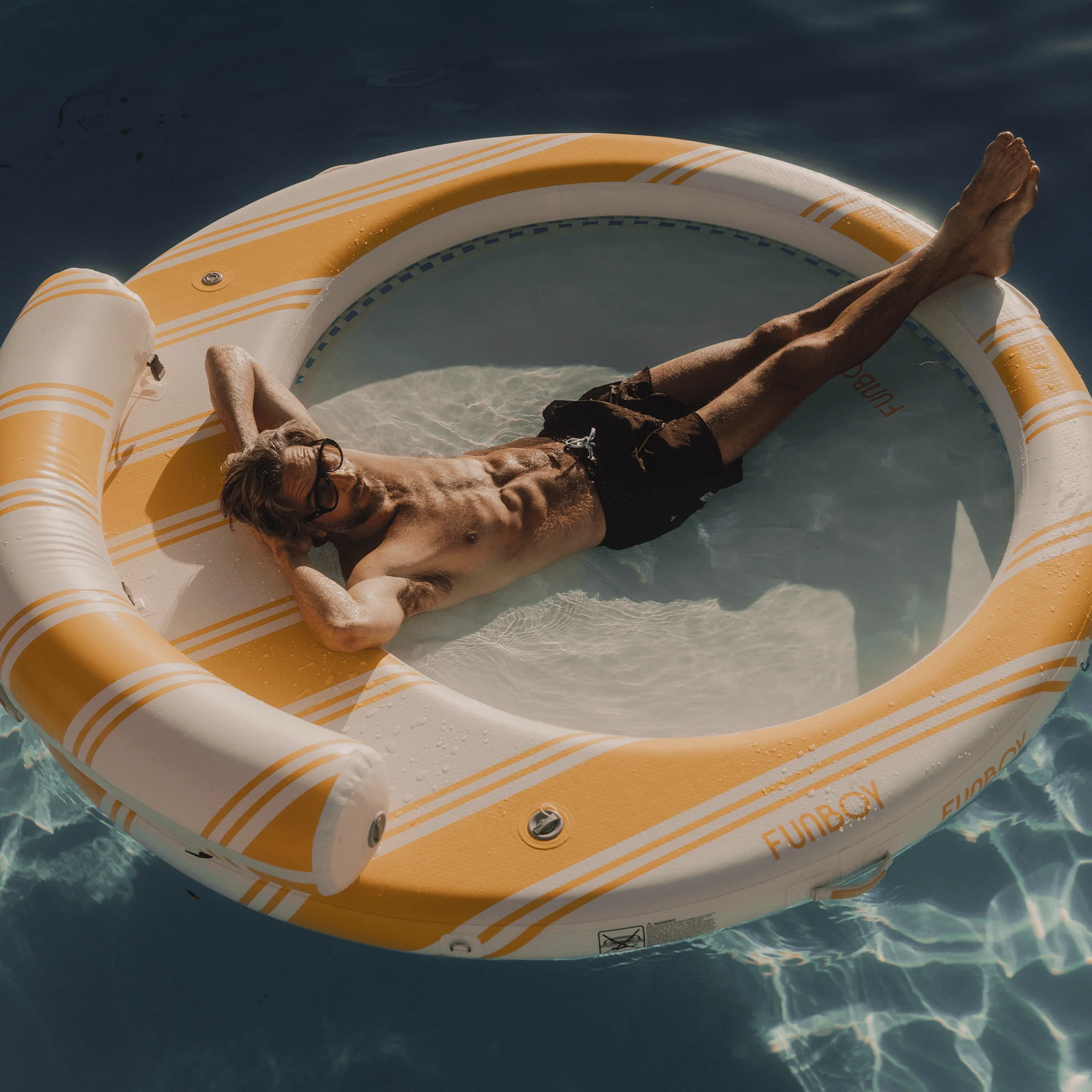 Leisure Island - Image 2