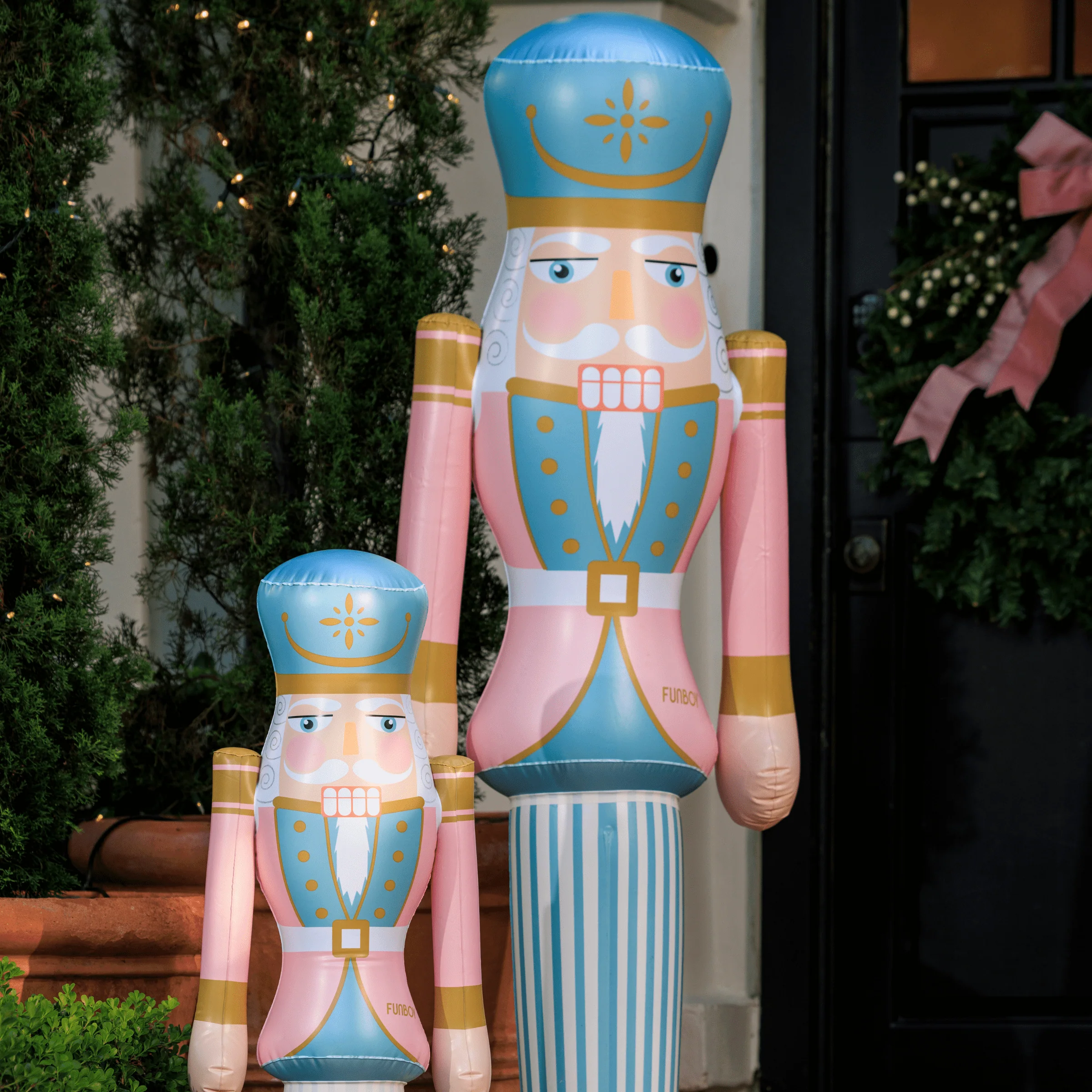 Inflatable Nutcracker - Image 4