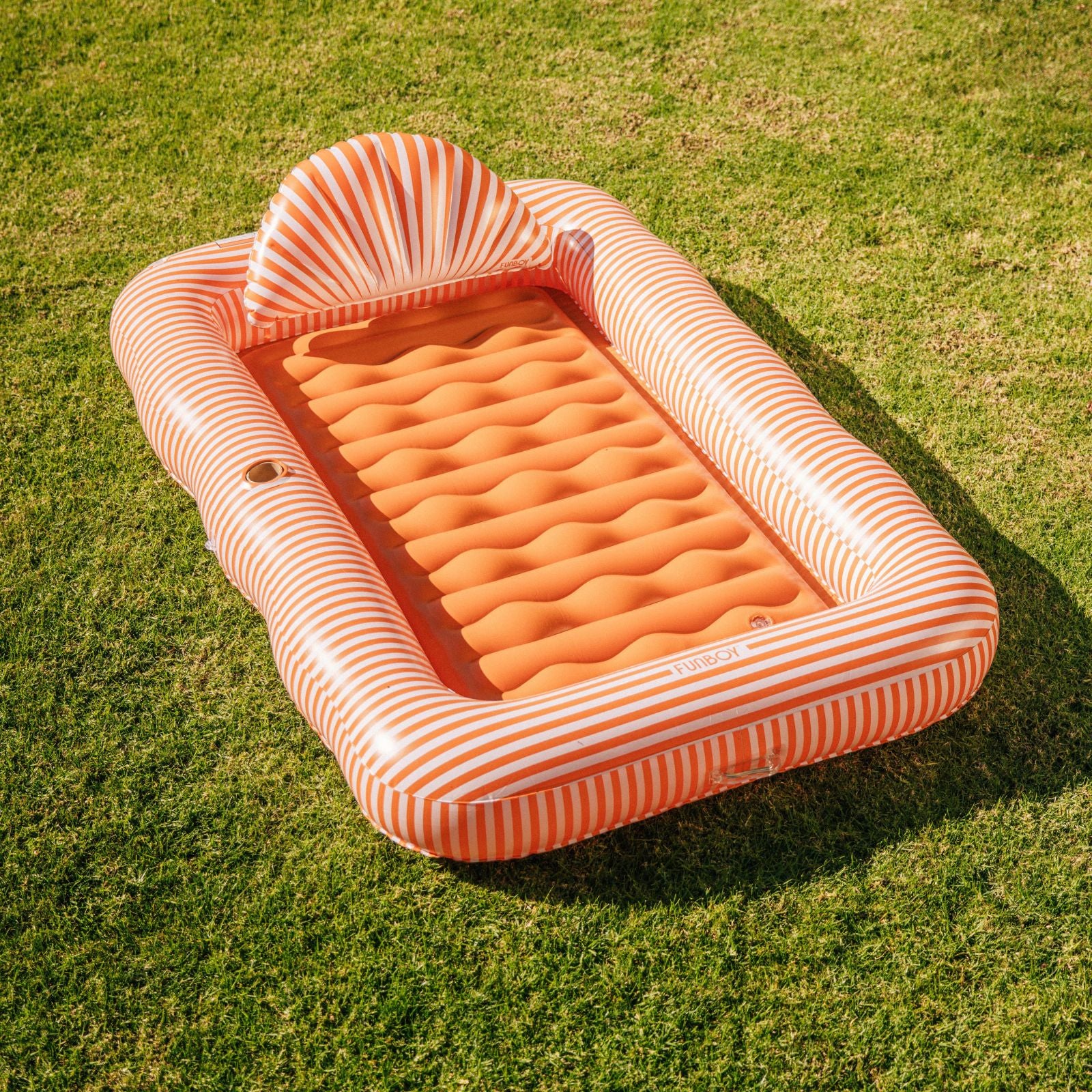 Tanning Pool Lounger - Image 6