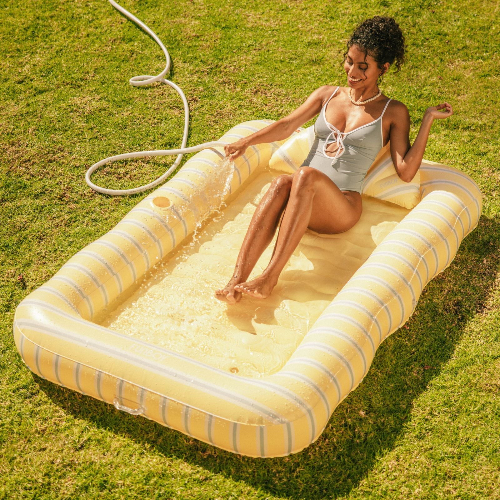 Tanning Pool Lounger - Image 4