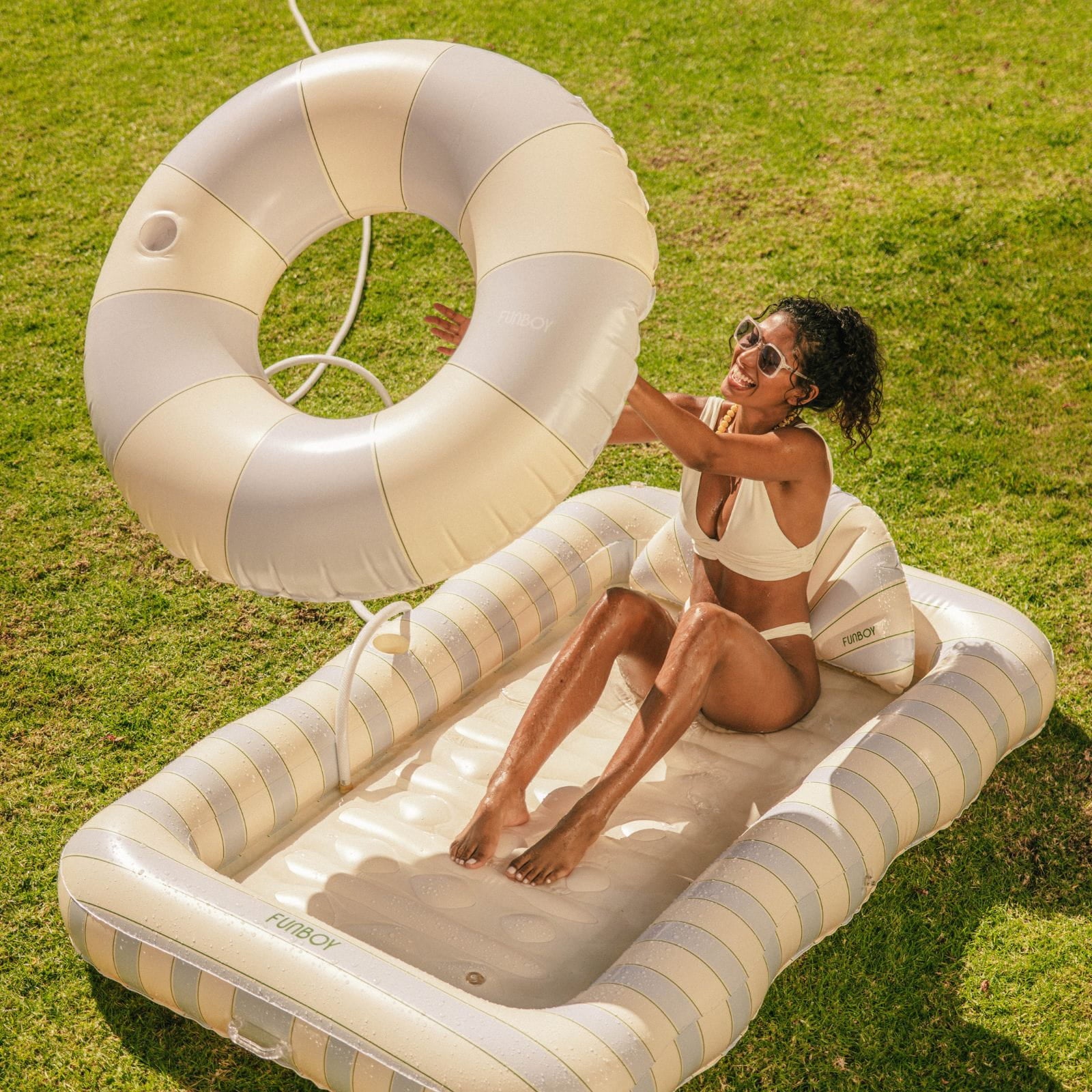 Vintage Lux Tube Float - Image 3