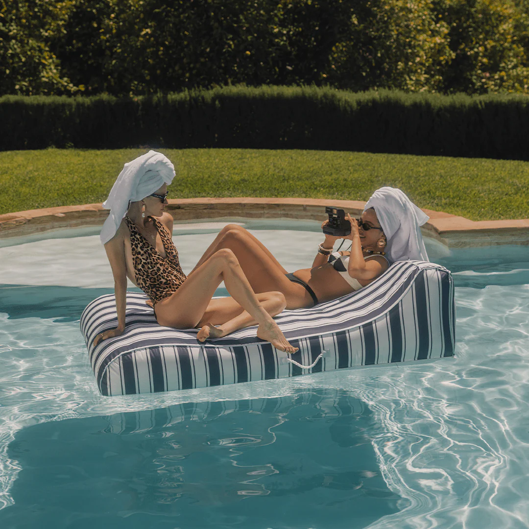 Double Fabric Lounger - Image 3